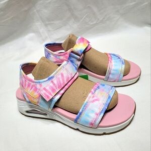 NEW Skechers yoga foam sandals patterned straps size 8